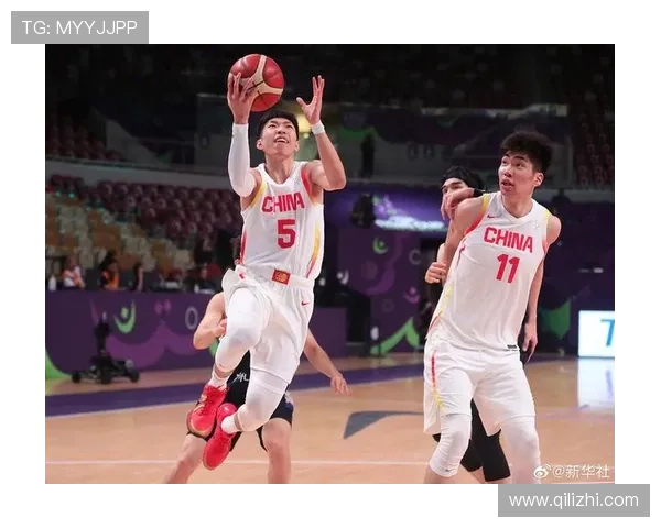 中国男篮奋力拼搏战胜韩国队 成功晋级亚洲杯四强